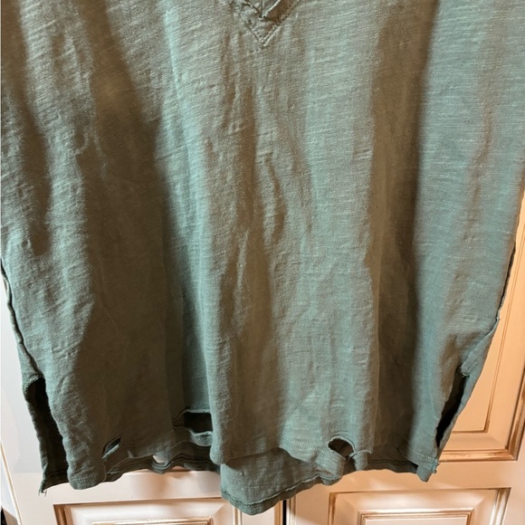 Umgee ladies top medium - Picture 2 of 8